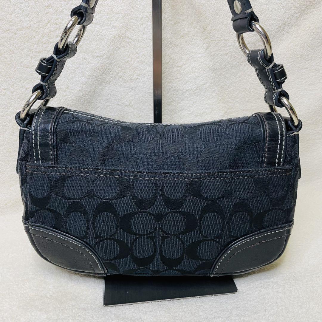 COACH Shoulder Bag Purse Turn Lock Soho Black Authentic