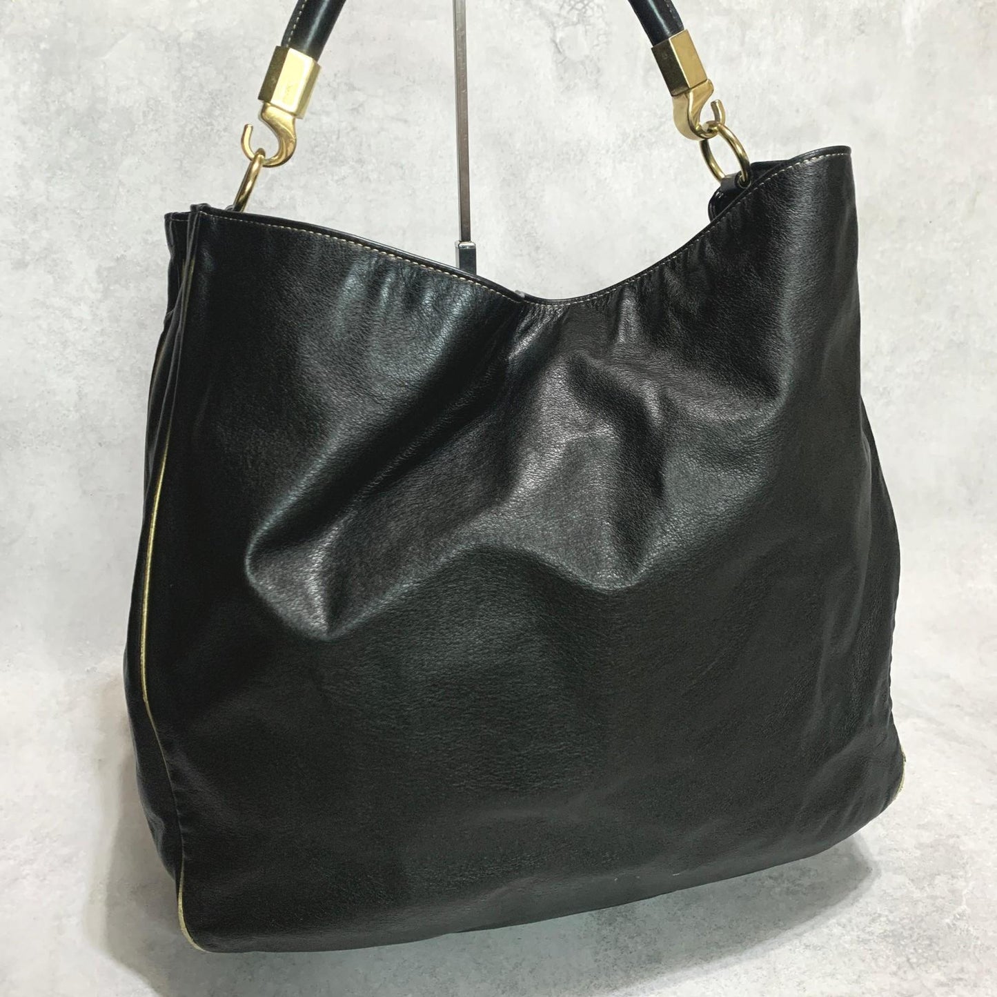 Saint Laurent Bag YSL Cassandra Hand Tote Purse Leather Black Gold Authentic