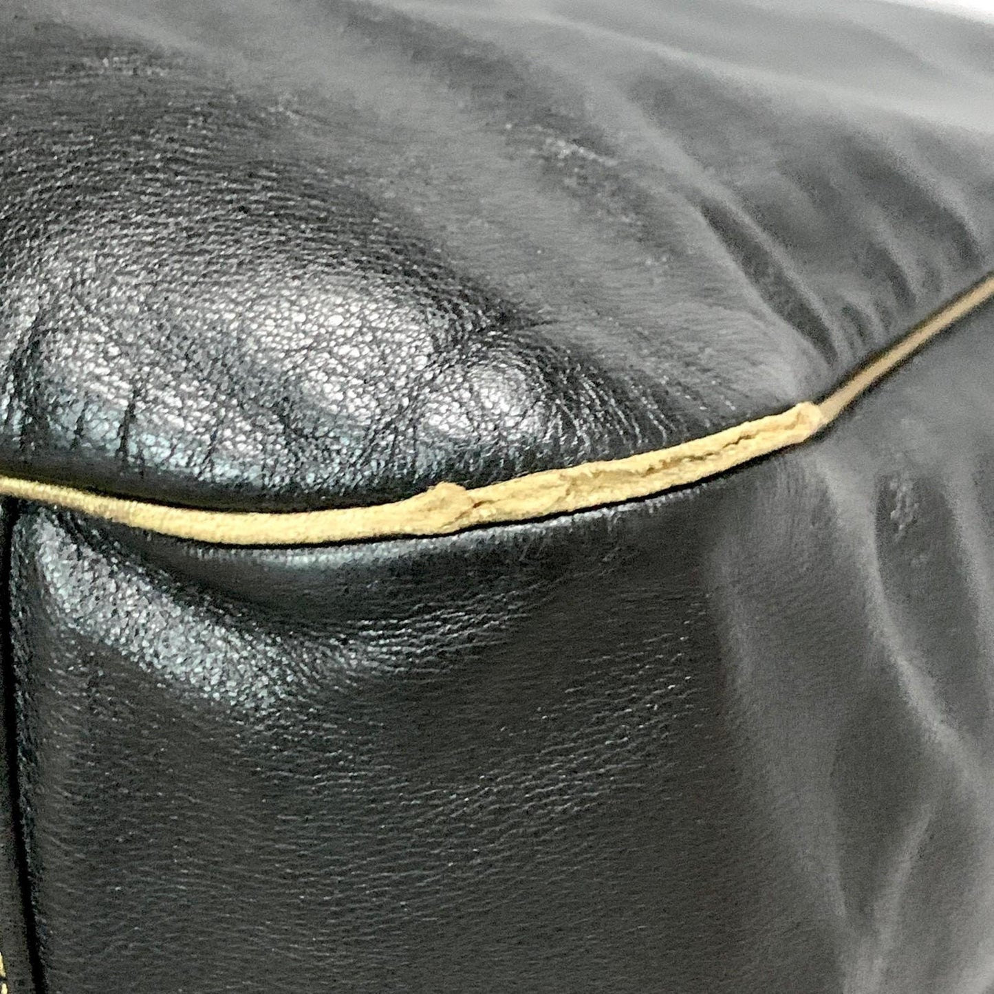 Saint Laurent Bag YSL Cassandra Hand Tote Purse Leather Black Gold Authentic