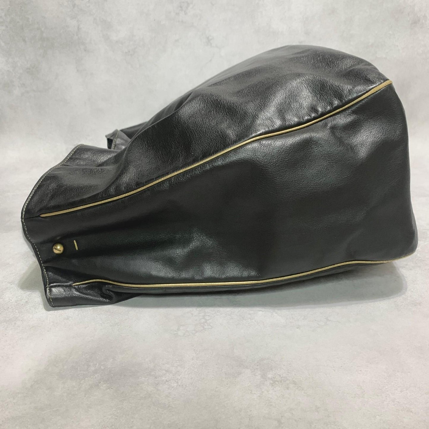 Saint Laurent Bag YSL Cassandra Hand Tote Purse Leather Black Gold Authentic