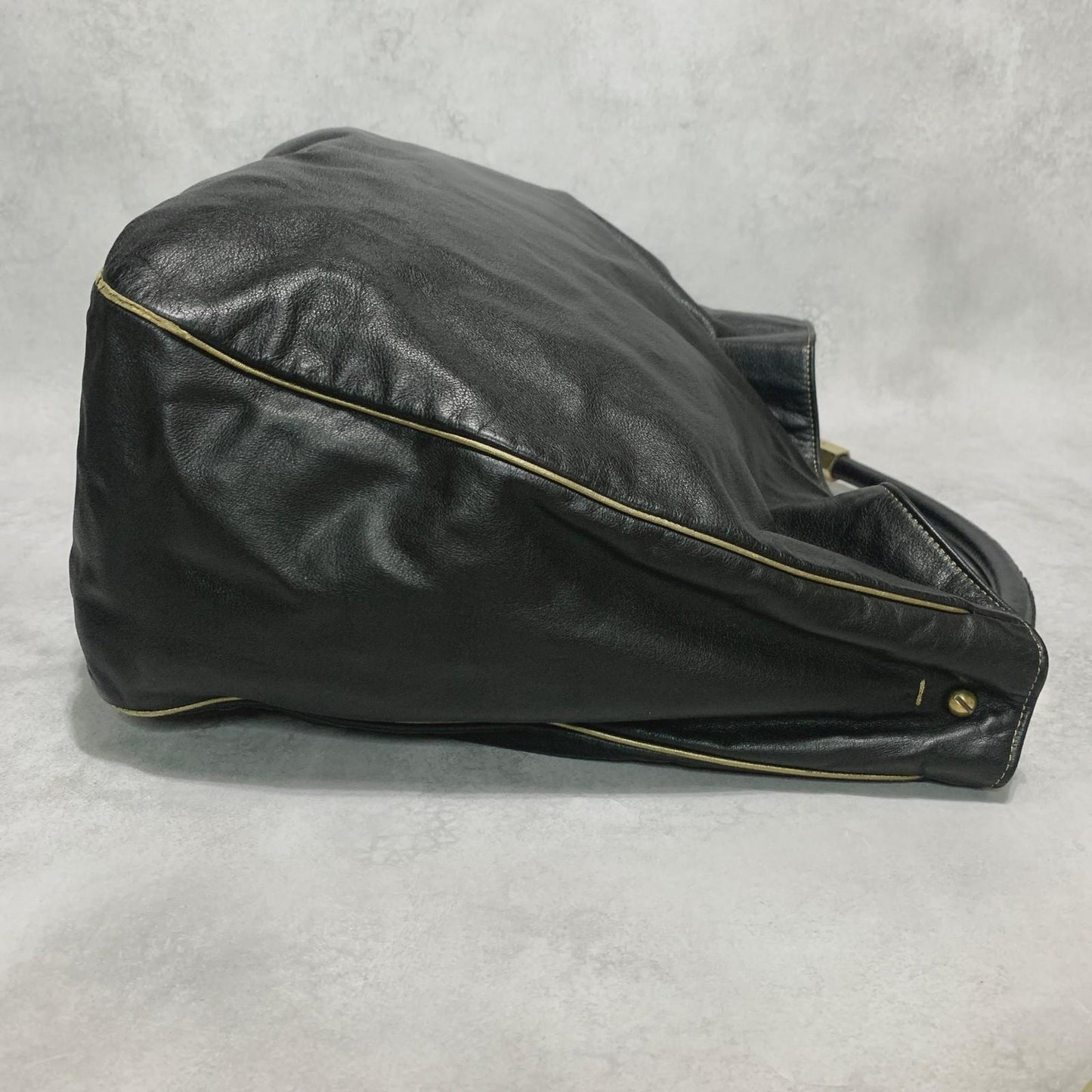 Saint Laurent Bag YSL Cassandra Hand Tote Purse Leather Black Gold Authentic