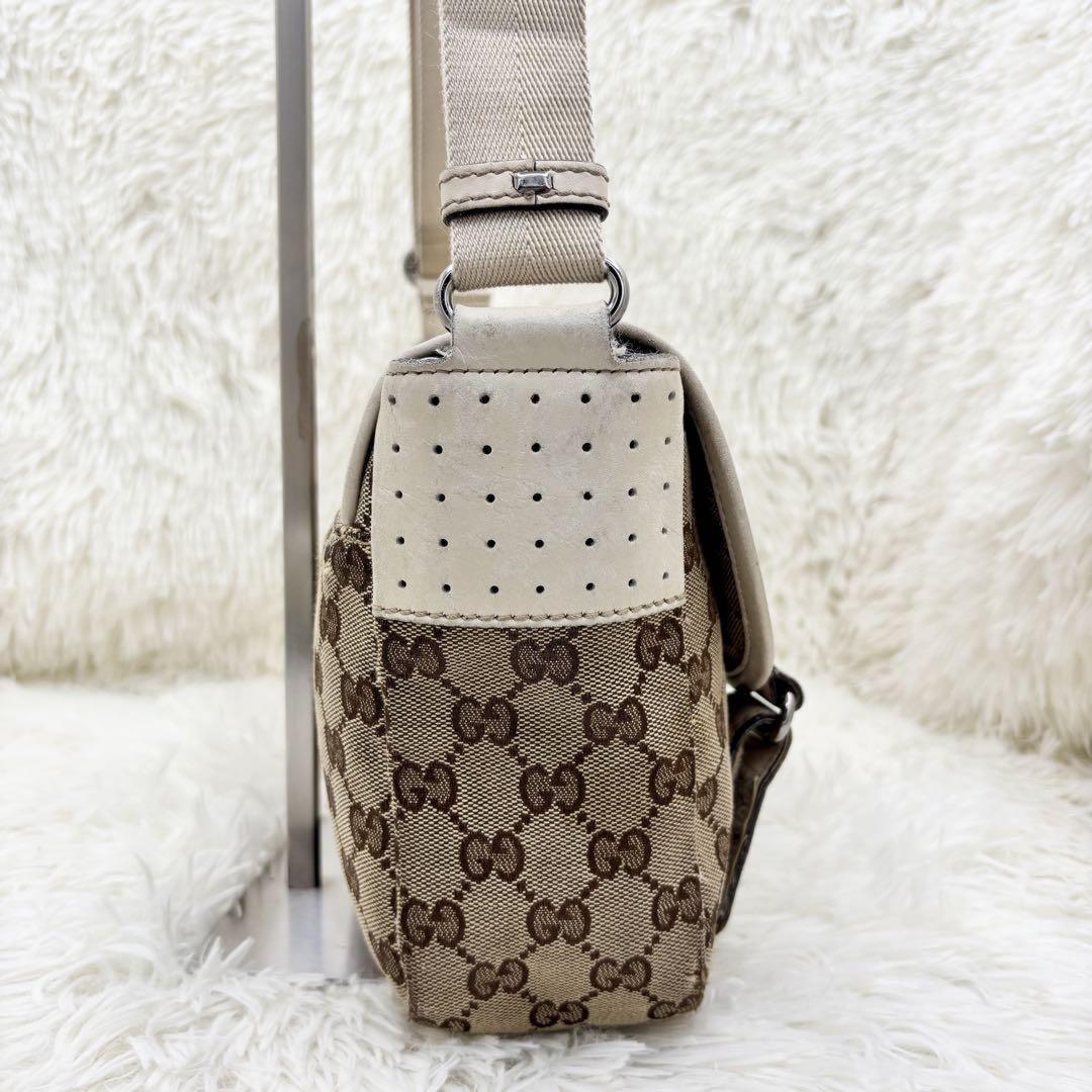 GUCCI Shoulder Bag Purse GG Canvas Leather White Brown Authentic