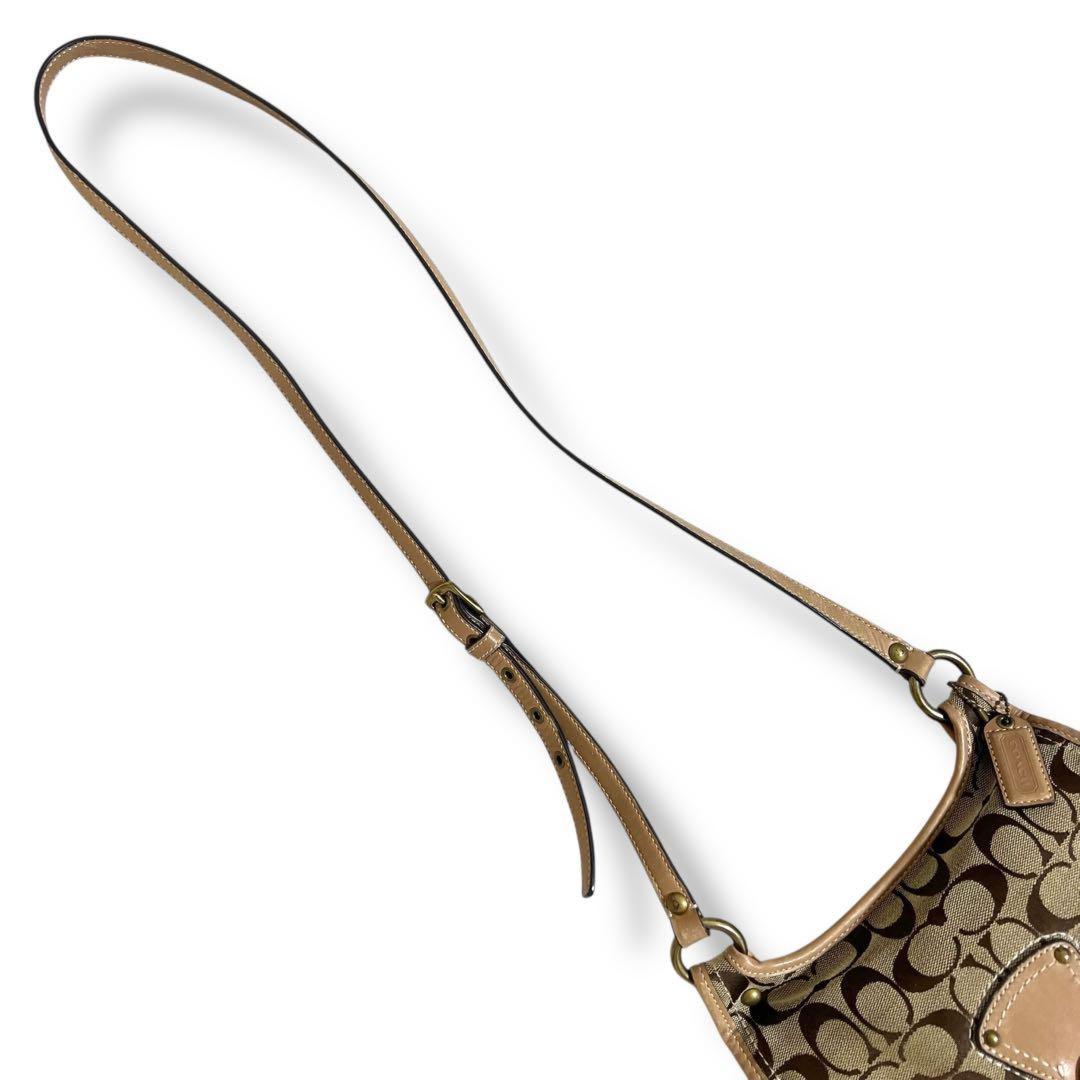 COACH Shoulder Bag Purse Turn Lock Signature Canvas Beige Authentic