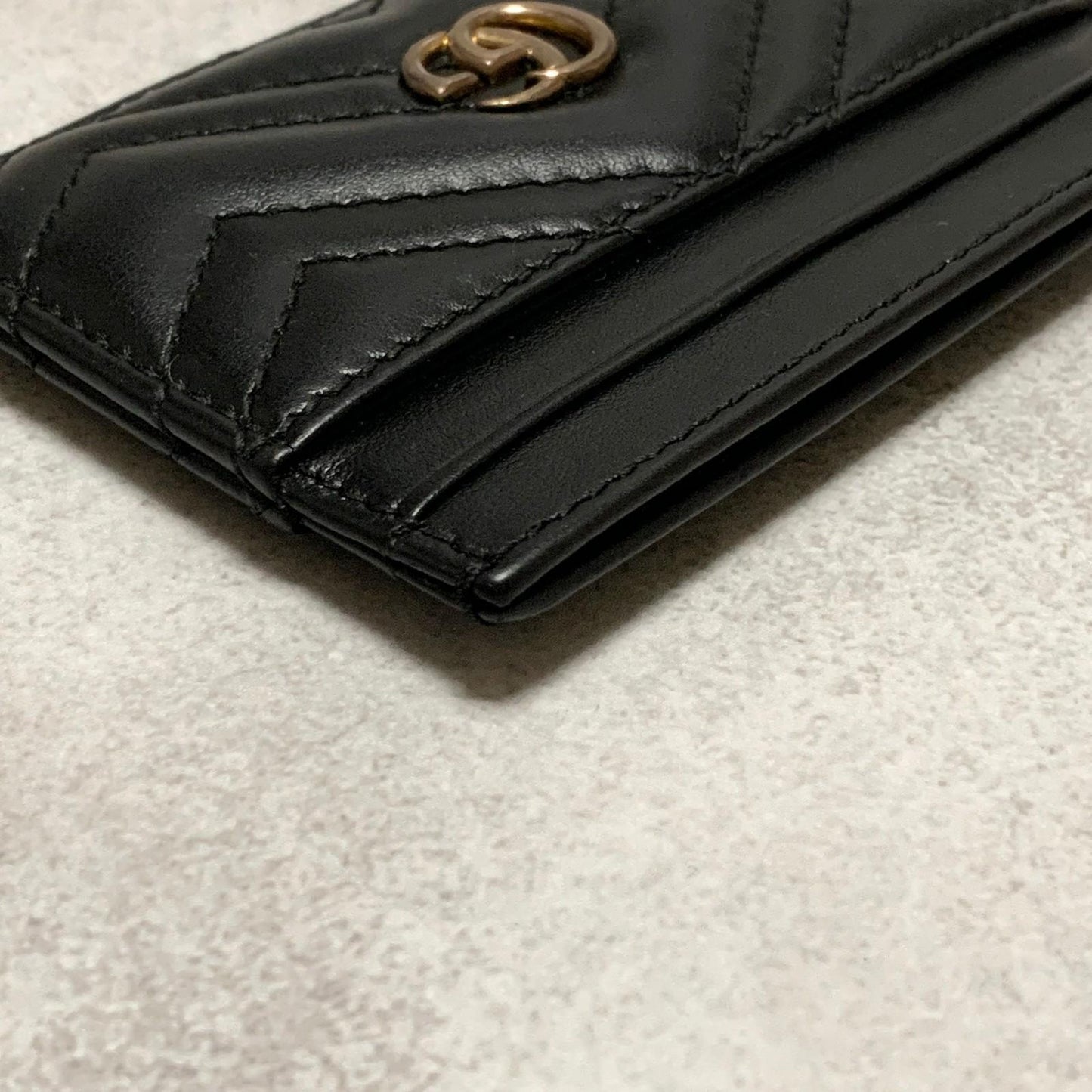 GUCCI Marmont Card Holder GG Quilted Case Wallet Leather Black Gold Auth Used
