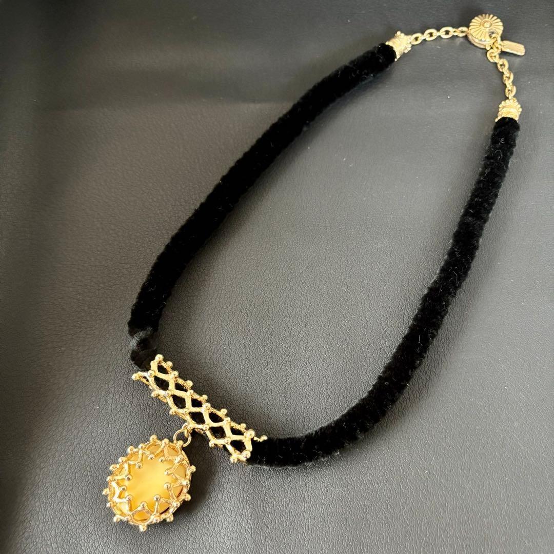 Saint Laurent Necklace Pendant choker YSL Cassandra Gold Black Authentic