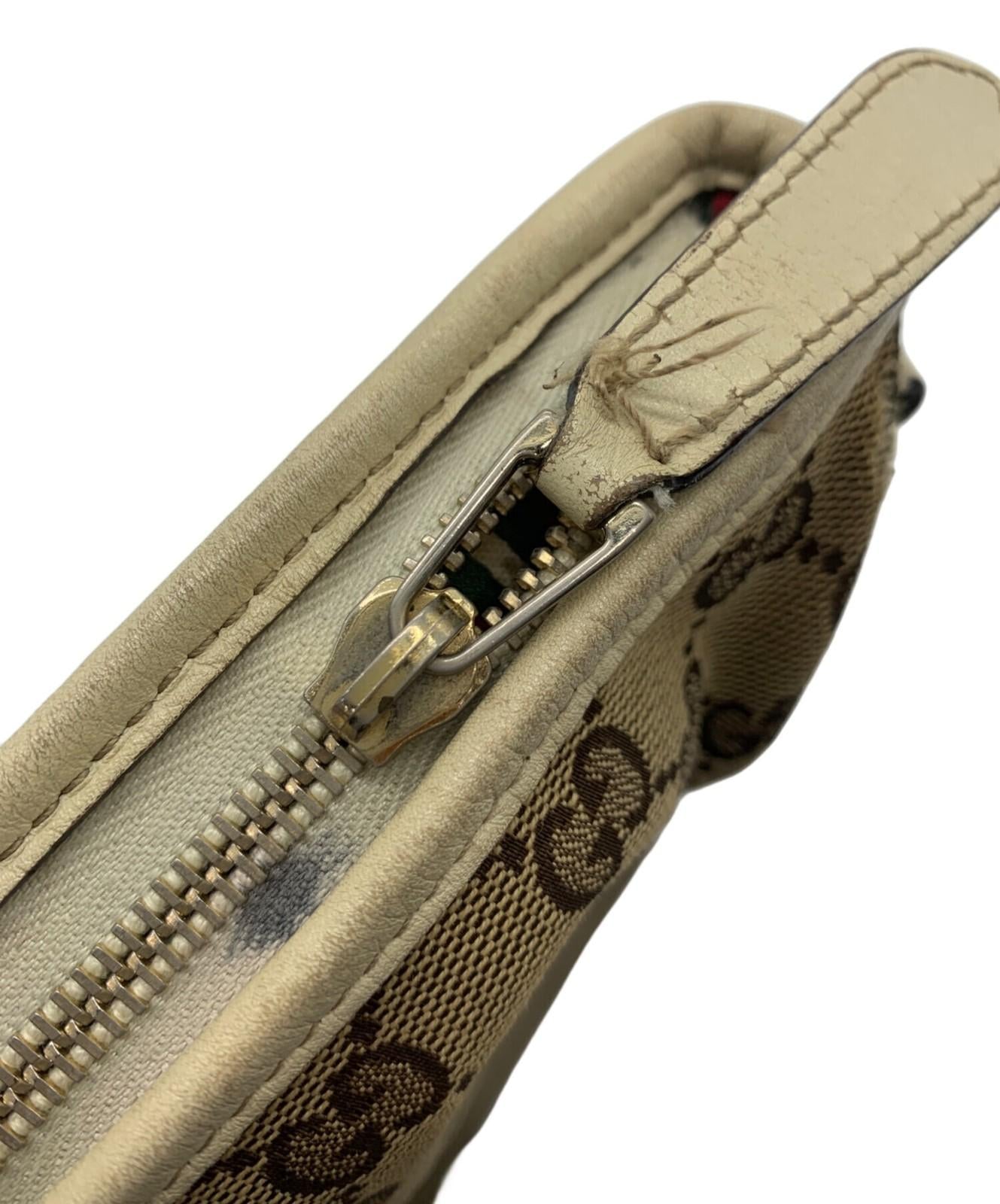 GUCCI Shoulder Bag Purse GG Canvas Authentic