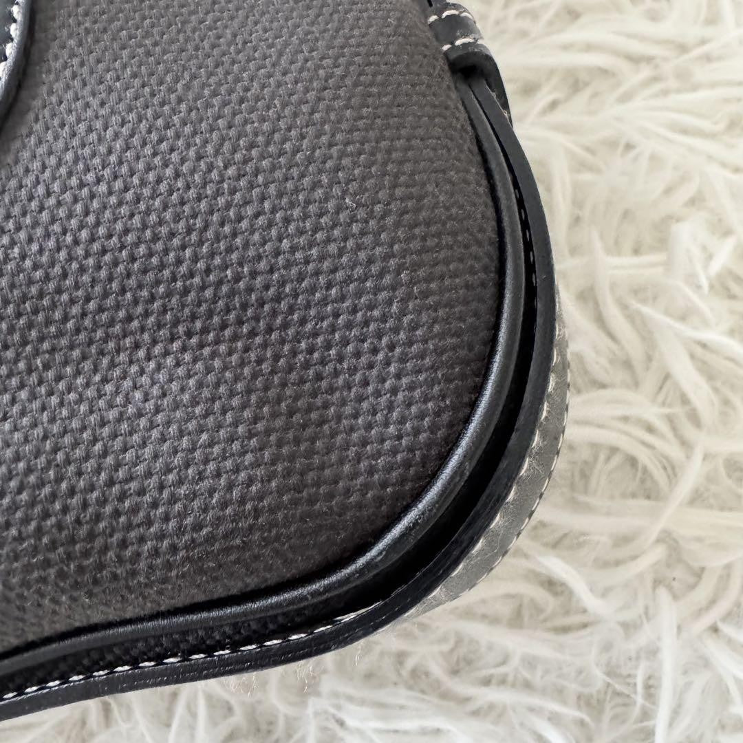 Salvatore Ferragamo Hand Shoulder Bag Tote Purse Leather Black Authentic