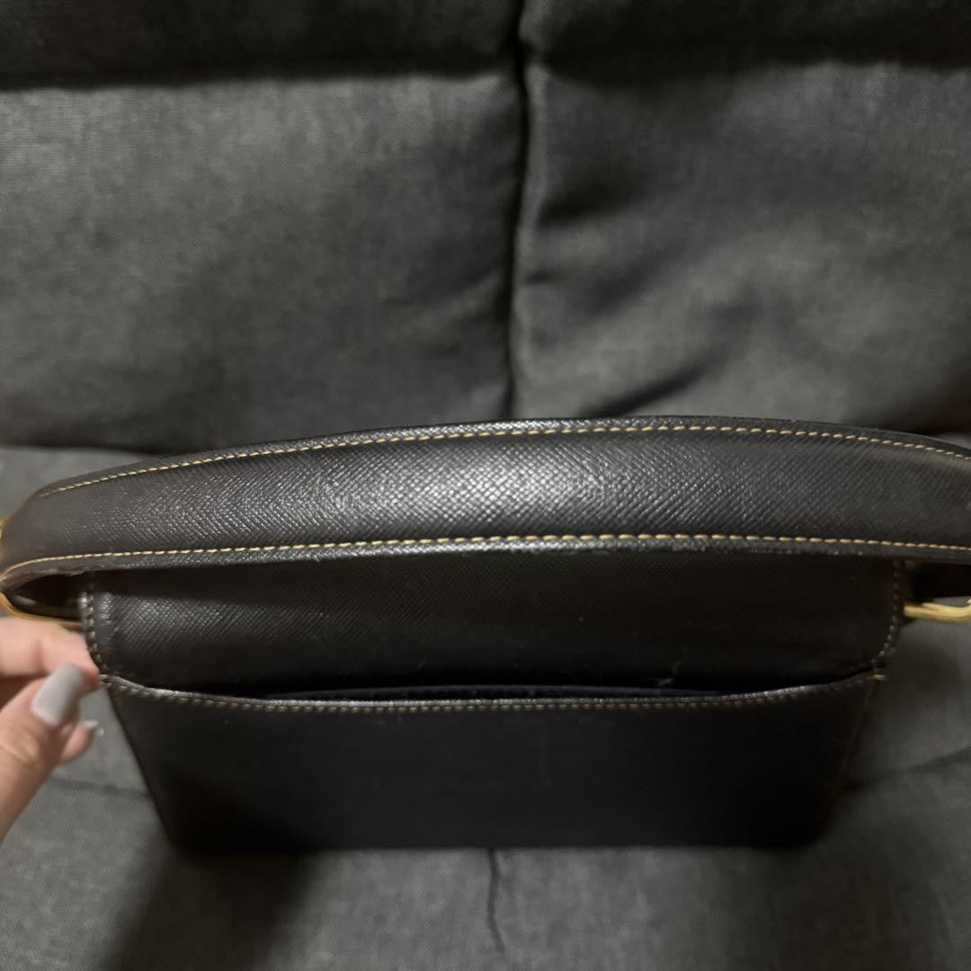 Valentino Garavani Hand Bag Tote Purse Logo Leather Black Authentic