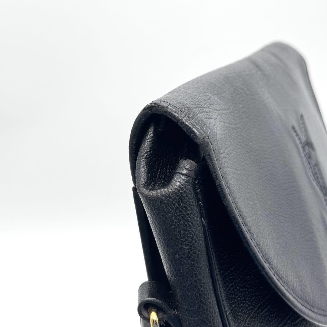 Saint Laurent Shoulder Bag Purse YSL Cassandra Black Leather Authentic