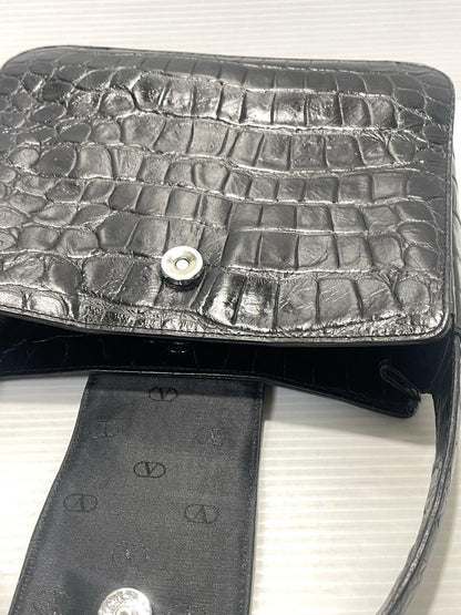 Valentino Garavani Hand Bag Tote Purse Leather Authentic