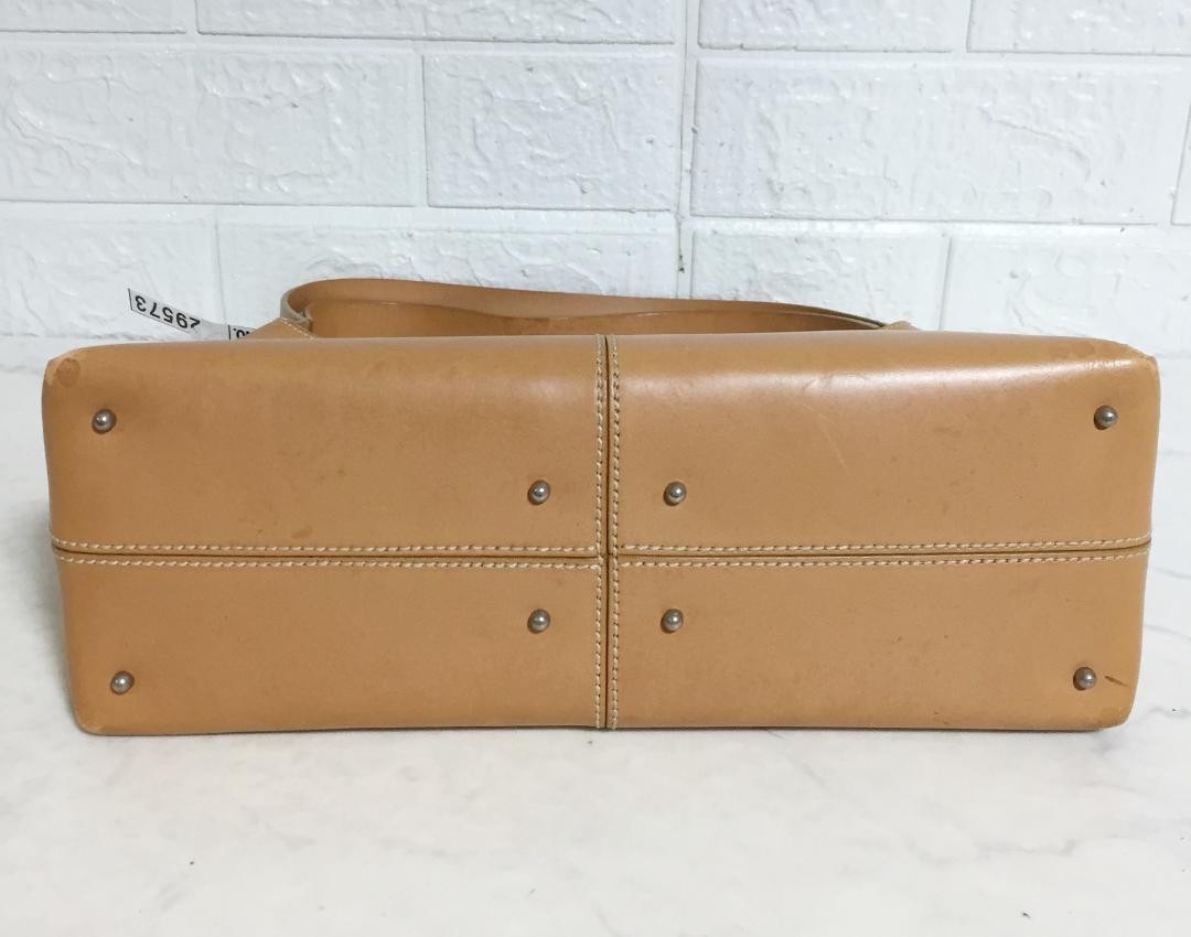 TOD'S Shoulder Bag Purse Leather Authentic