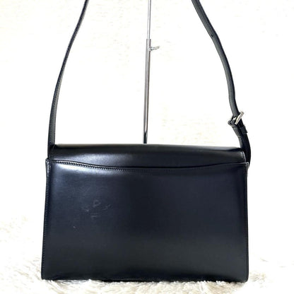 Valentino Garavani Shoulder Bag Purse Leather Black Authentic