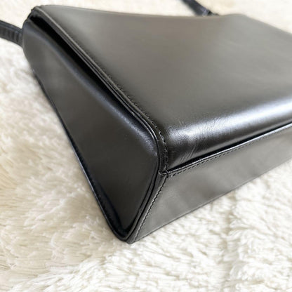 Valentino Garavani Shoulder Bag Purse Leather Black Authentic