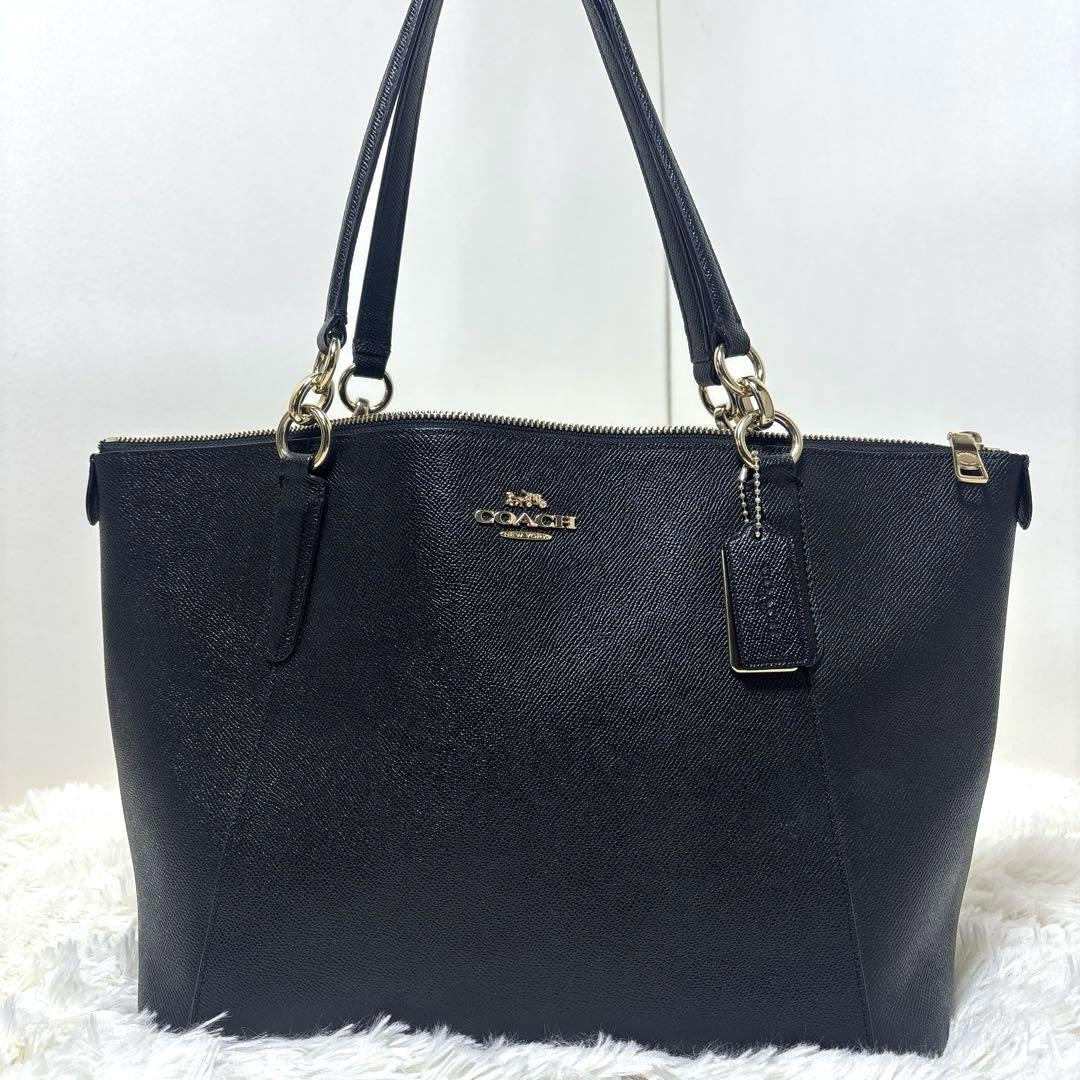 COACH Hand Bag Tote Purse Leather Black Authentic