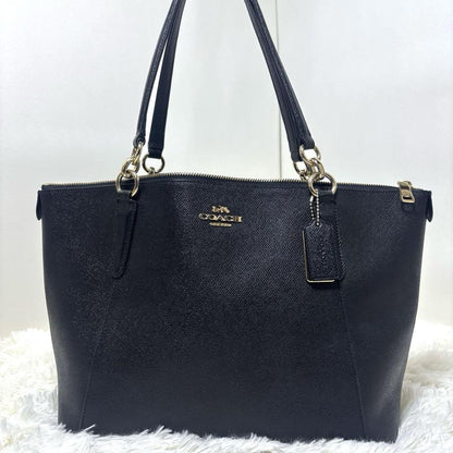 COACH Hand Bag Tote Purse Leather Black Authentic