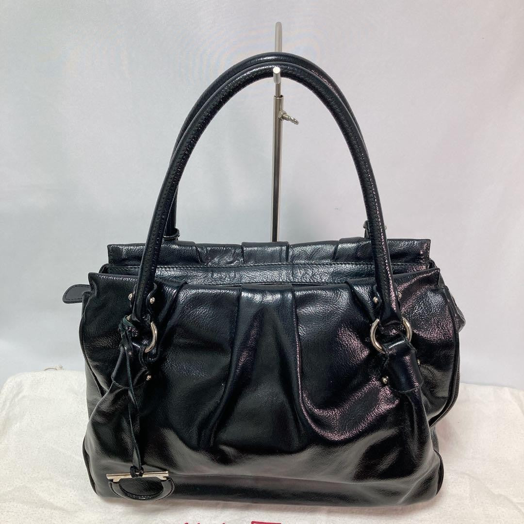 Salvatore Ferragamo Hand Bag Tote Purse Gancini Patent Leather Black Authentic