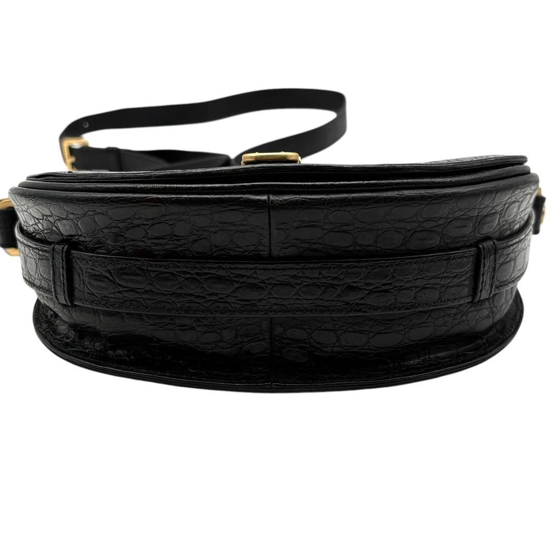 Valentino Garavani Shoulder Bag Purse Leather Black Authentic