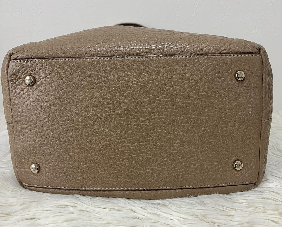 TOD'S Hand Bag Tote Purse Leather Beige Authentic