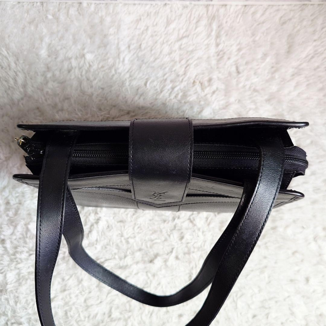 Saint Laurent Shoulder Bag Purse YSL Cassandra Leather Black Authentic