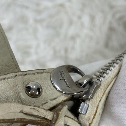 Salvatore Ferragamo shoulder bag Purse Gancini Ivory Silver Leather Authentic