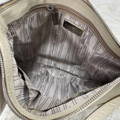 Salvatore Ferragamo shoulder bag Purse Gancini Ivory Silver Leather Authentic