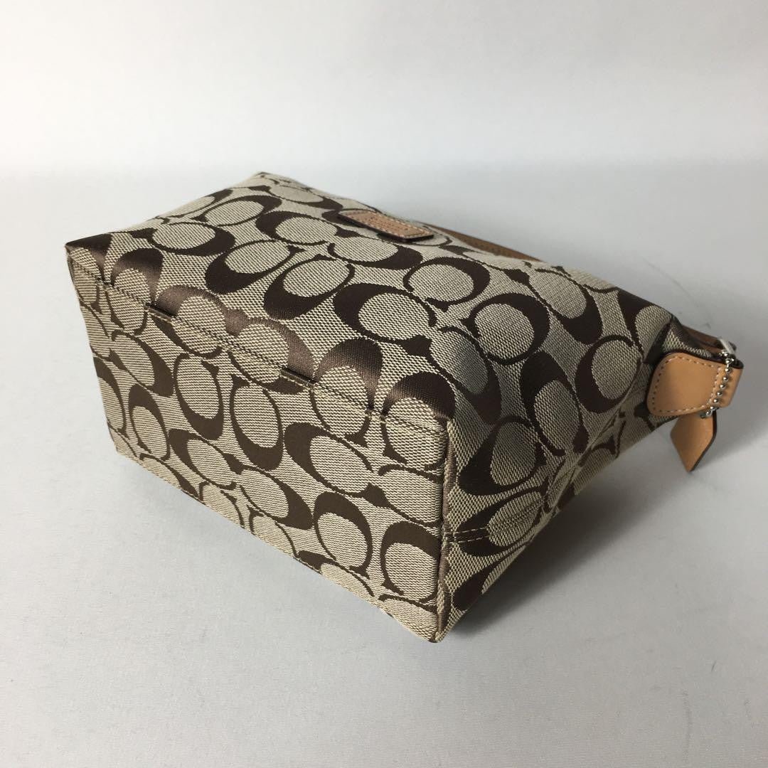 COACH Accessory Pouch Hand Pouch Signature Canvas Leather Light Brown Authentic