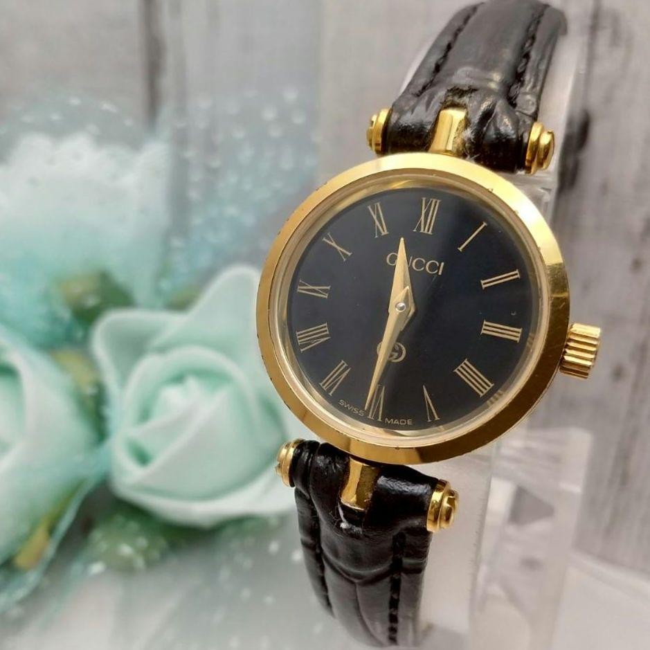 GUCCI Quartz Watch Wristwatch Gold Black Women's Authentic