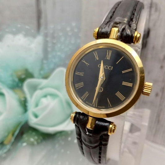 GUCCI Quartz Watch Wristwatch Gold Black Women's Authentic