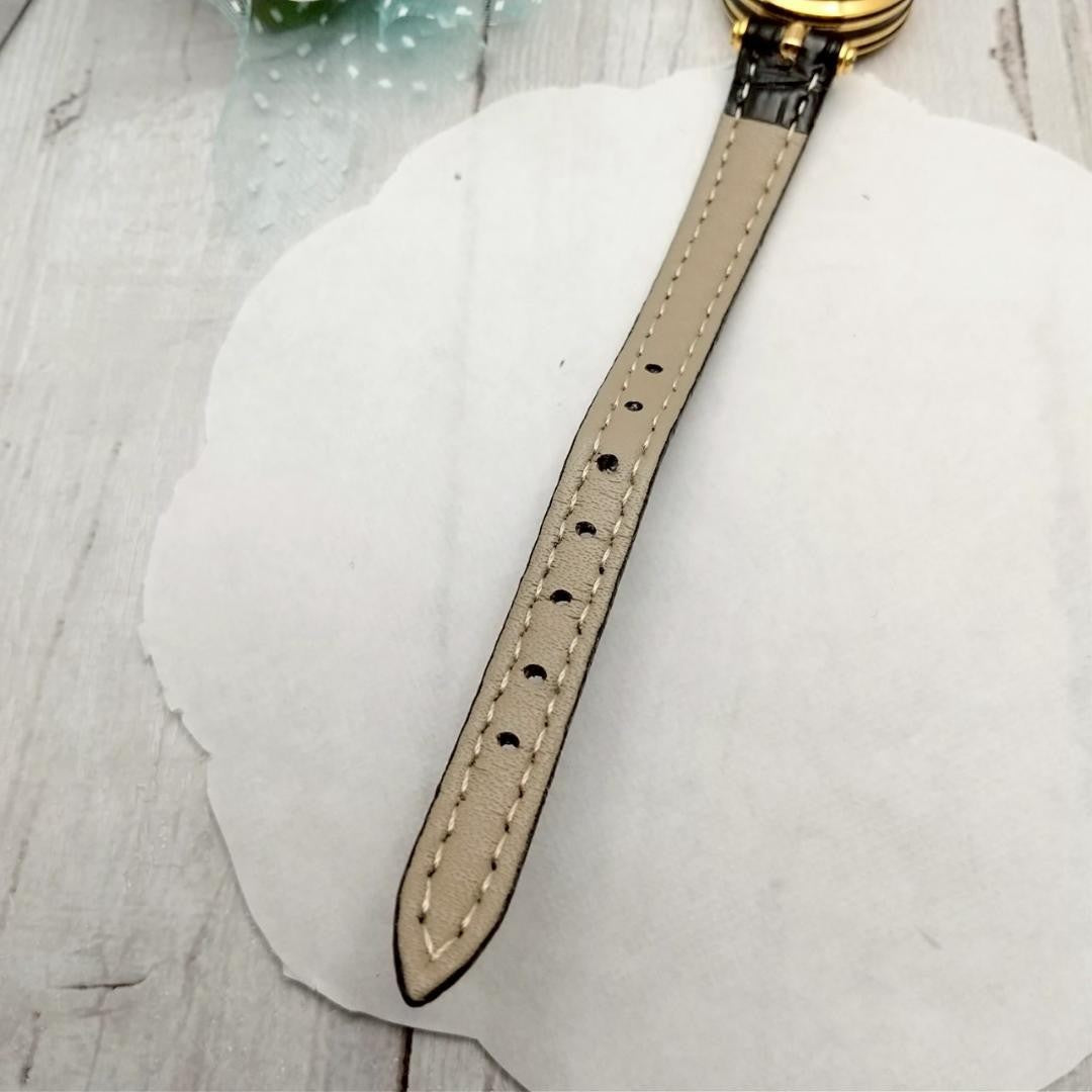 GUCCI Quartz Watch Wristwatch Gold Black Women's Authentic