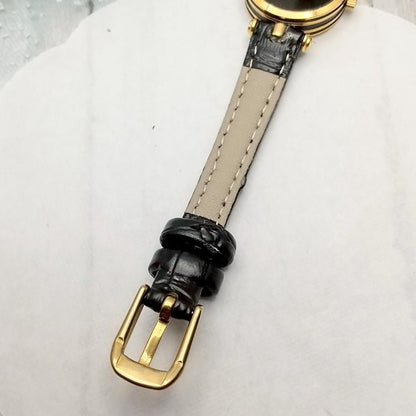 GUCCI Quartz Watch Wristwatch Gold Black Women's Authentic