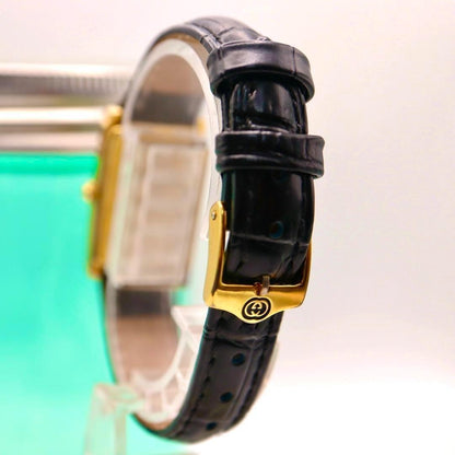 GUCCI Quartz Watch Wristwatch Gold Black Women's Authentic