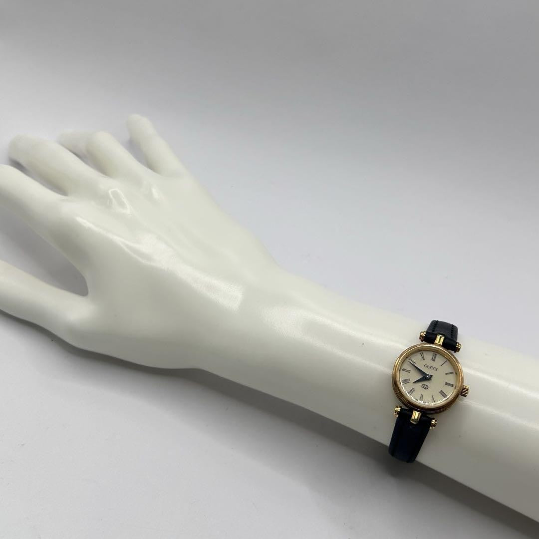 GUCCI Quartz Watch Wristwatch Gold White Beige Women's Authentic
