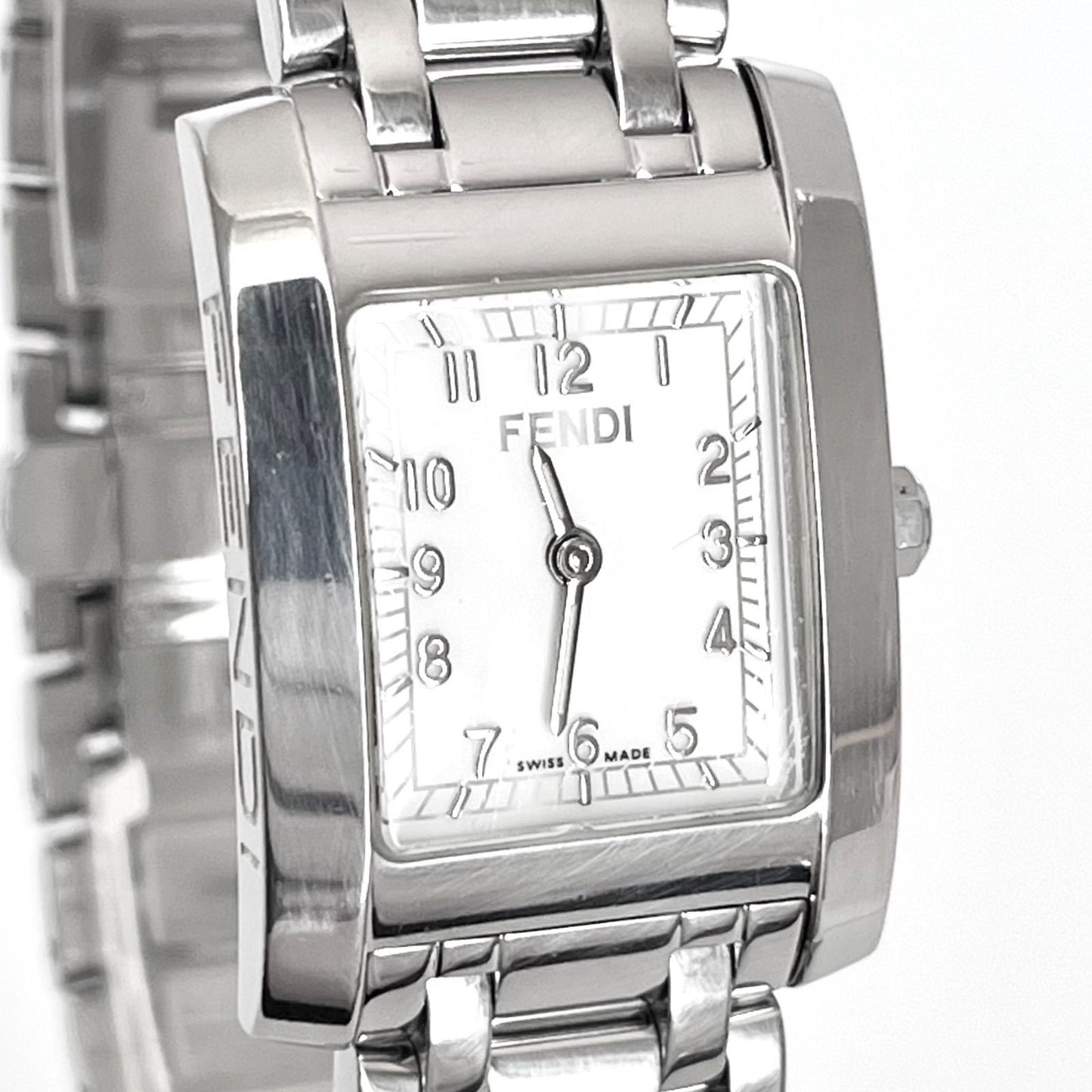 FENDI 7000L Quartz Watch Wristwatch Logo White Silver Women's Authentic