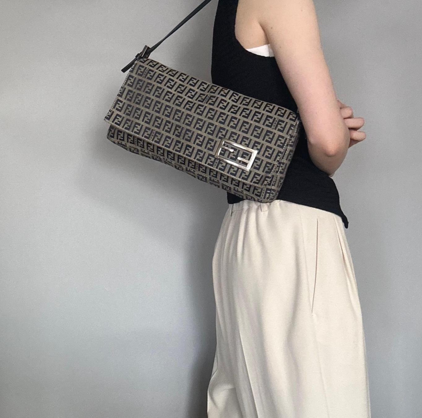 FENDI Bag Baguette FF  Zucchino Shoulder Purse Canvas Leather Beige Black Auth