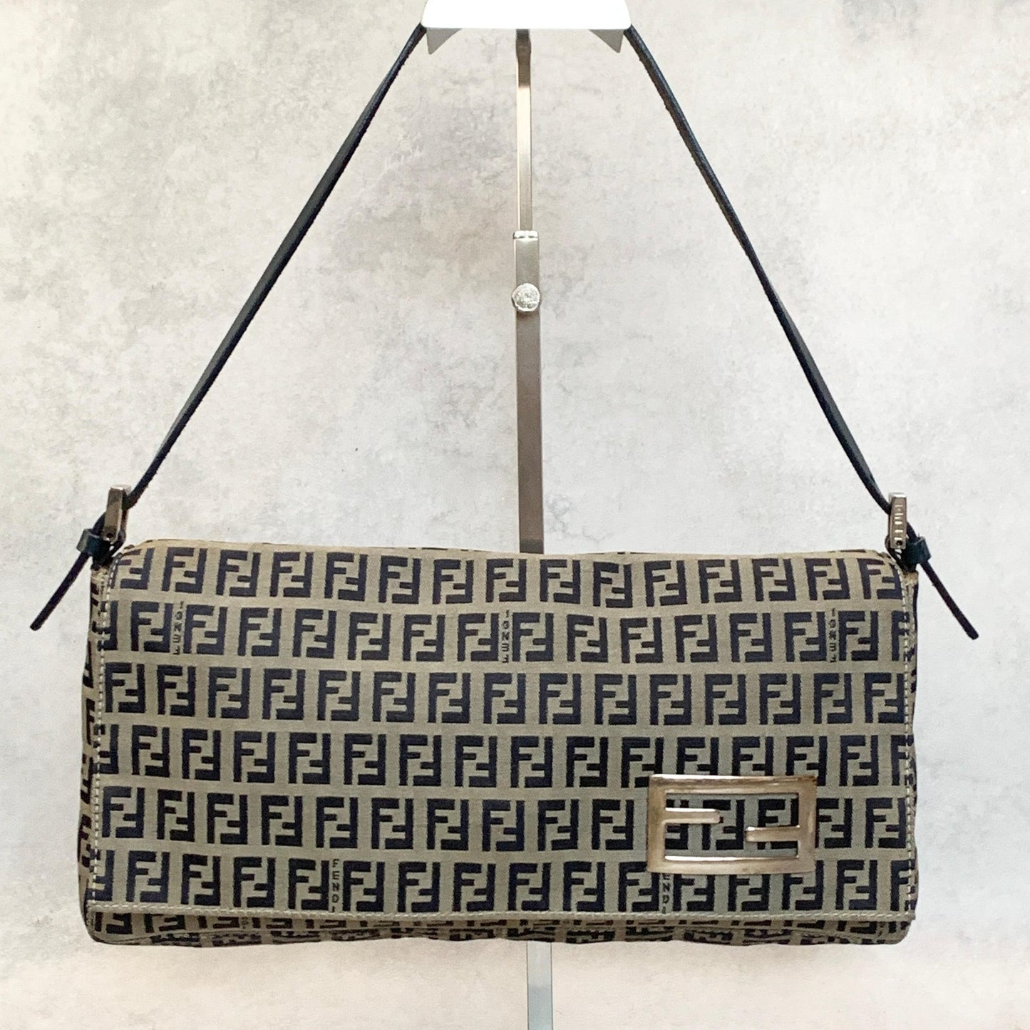 FENDI Bag Baguette FF  Zucchino Shoulder Purse Canvas Leather Beige Black Auth