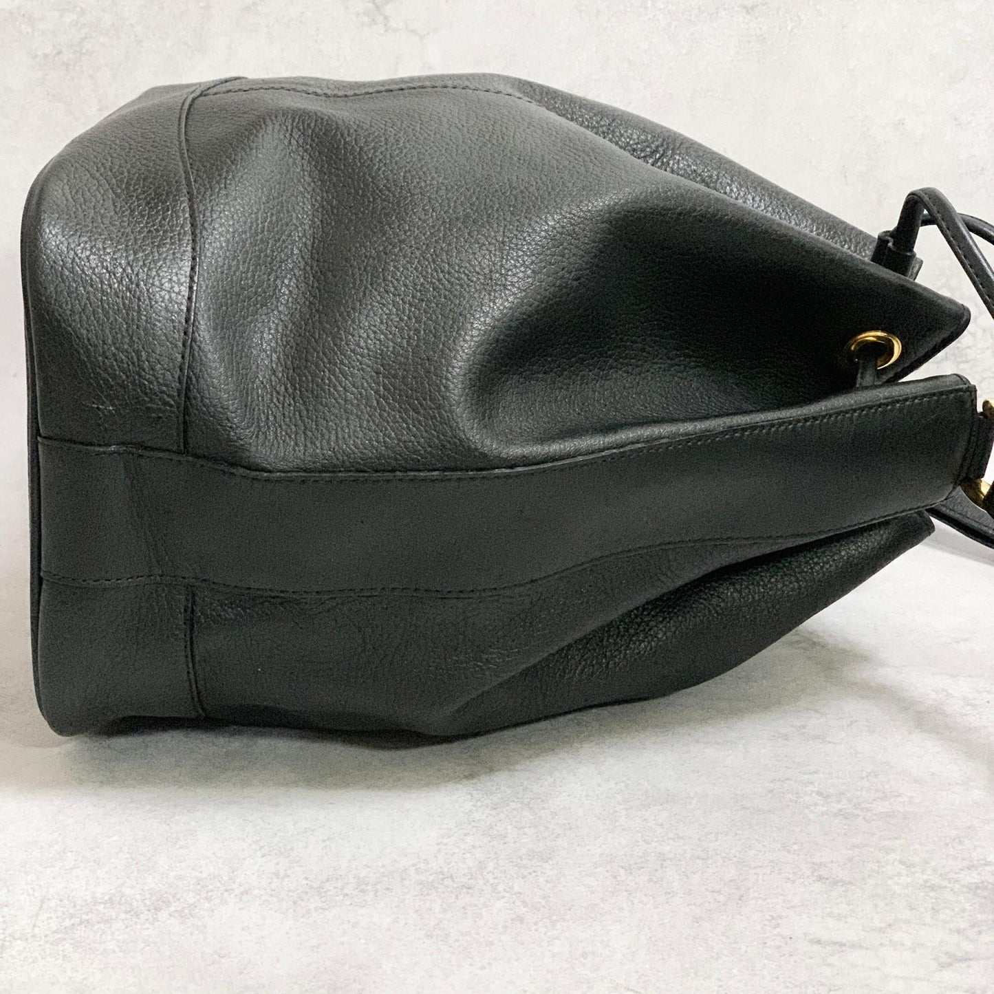 BURBERRY Shoulder Bag Purse Horse Logo Leather Black Gold Unisex Used Authentic