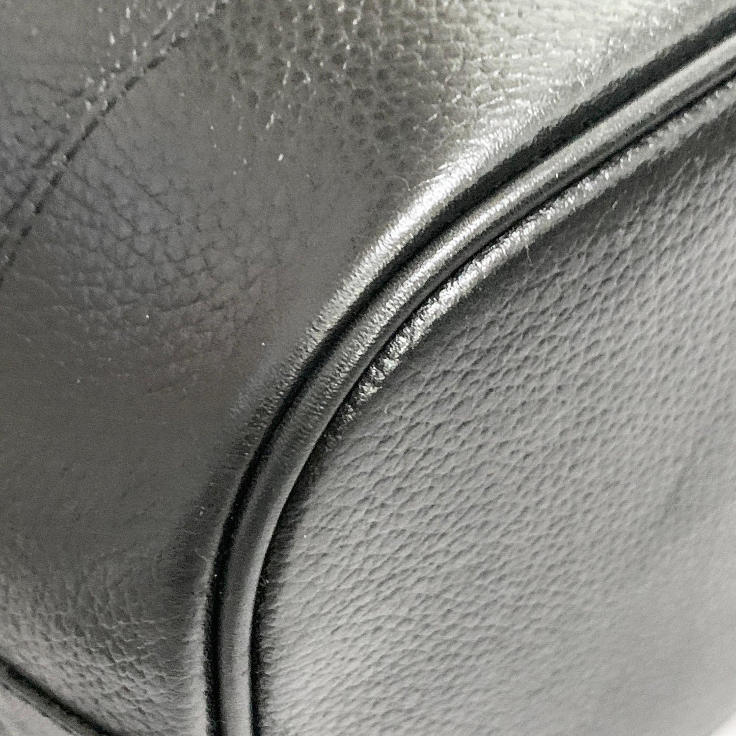 BURBERRY Shoulder Bag Purse Horse Logo Leather Black Gold Unisex Used Authentic