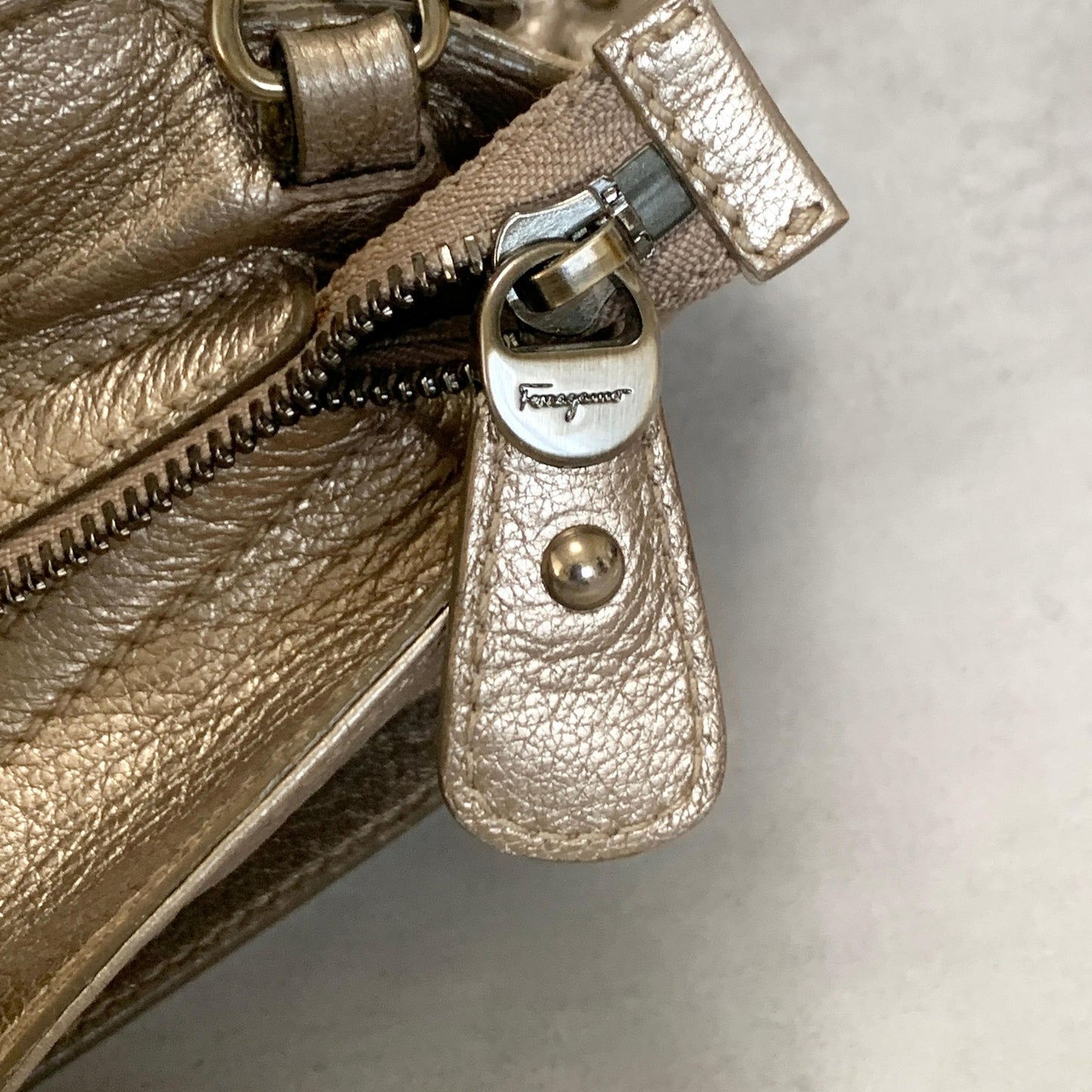 Salvatore Ferragamo Bag Sofia Gancini Shoulder Hand Tote Purse Leather Gold Auth