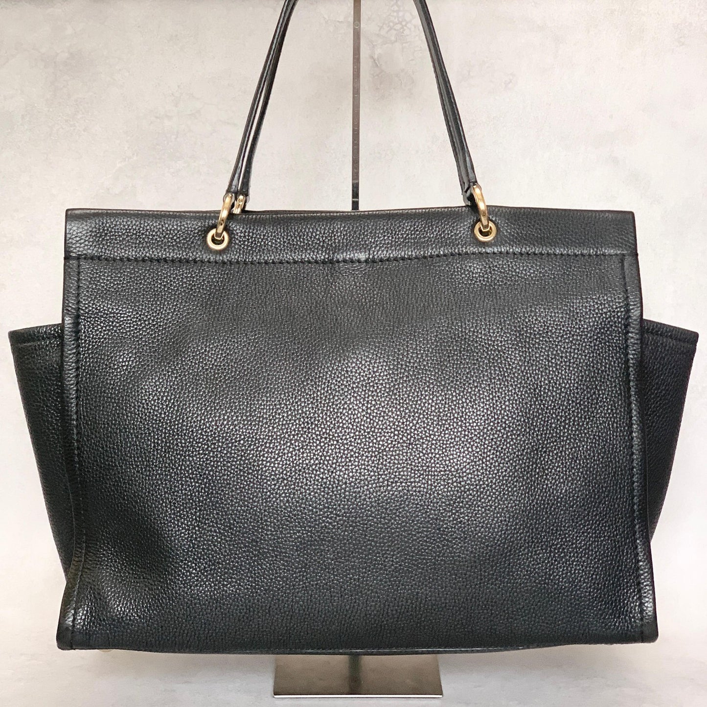 Salvatore Ferragamo Gancini Bag Handbag Tote Purse Leather Black Authentic Used