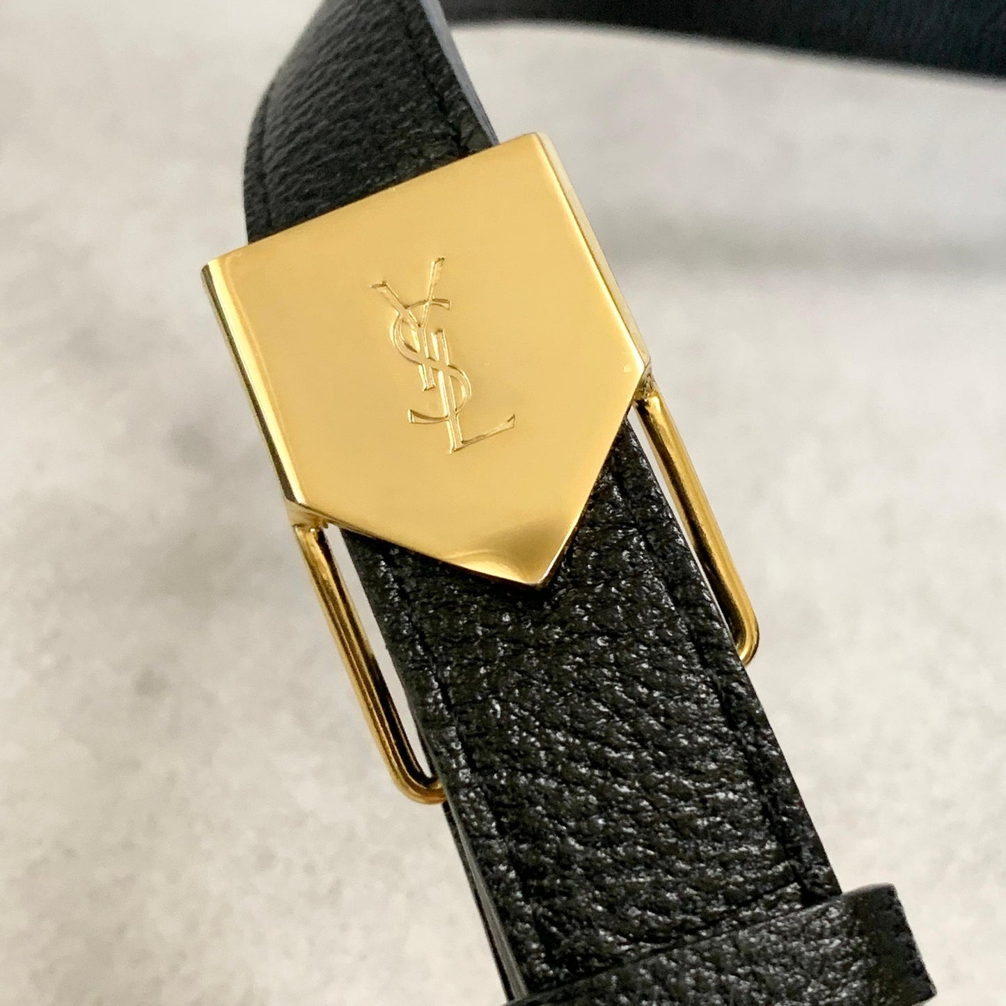 Saint Laurent Bag Cassandra YSL Shoulder Purse Leather Black Gold Used Authentic