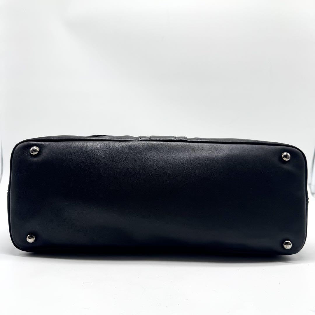 TOD'S Hand Bag Tote Purse Turn Lock Leather Black Authentic