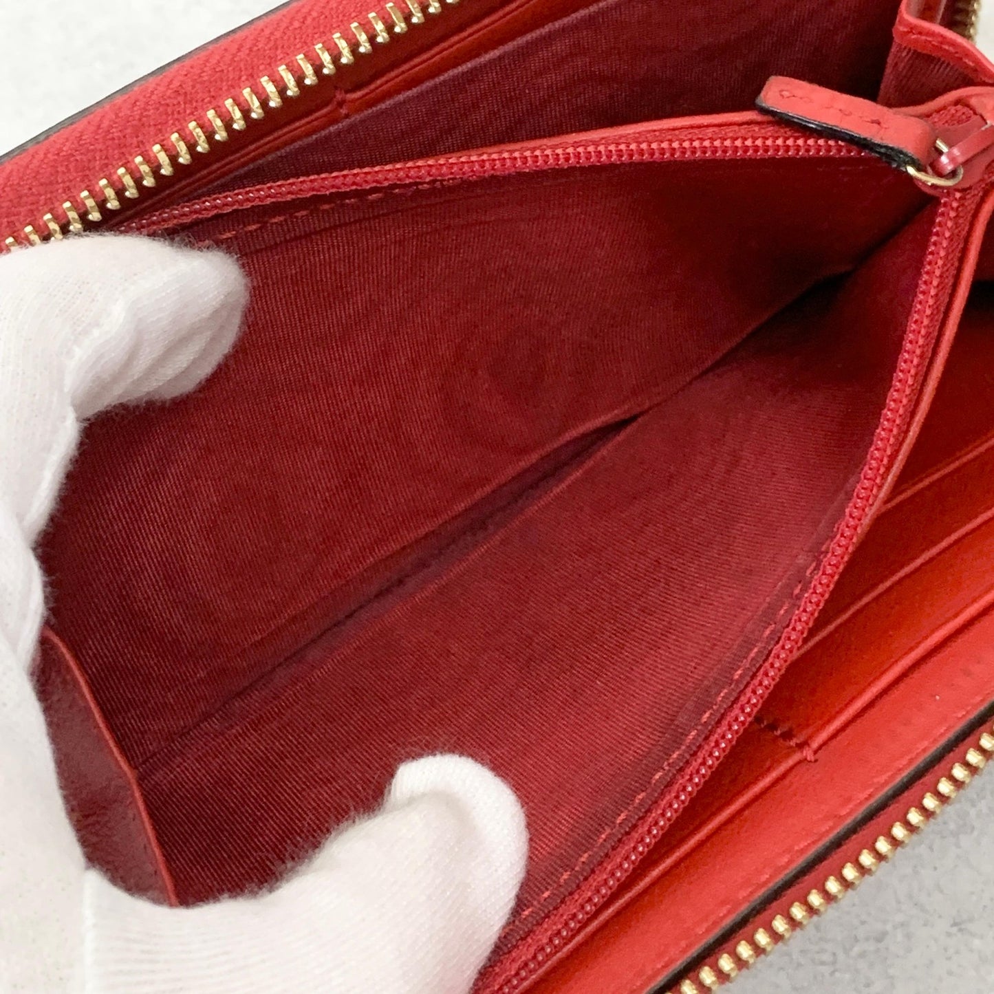 GUCCI Wallet Apple GG Supreme Round Zip Long Purse Leather Brown Red Used Auth