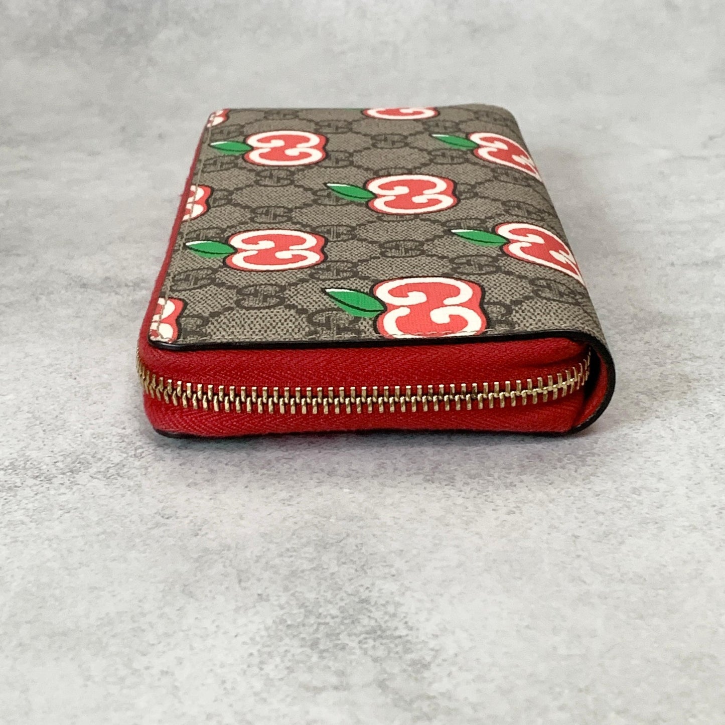 GUCCI Wallet Apple GG Supreme Round Zip Long Purse Leather Brown Red Used Auth