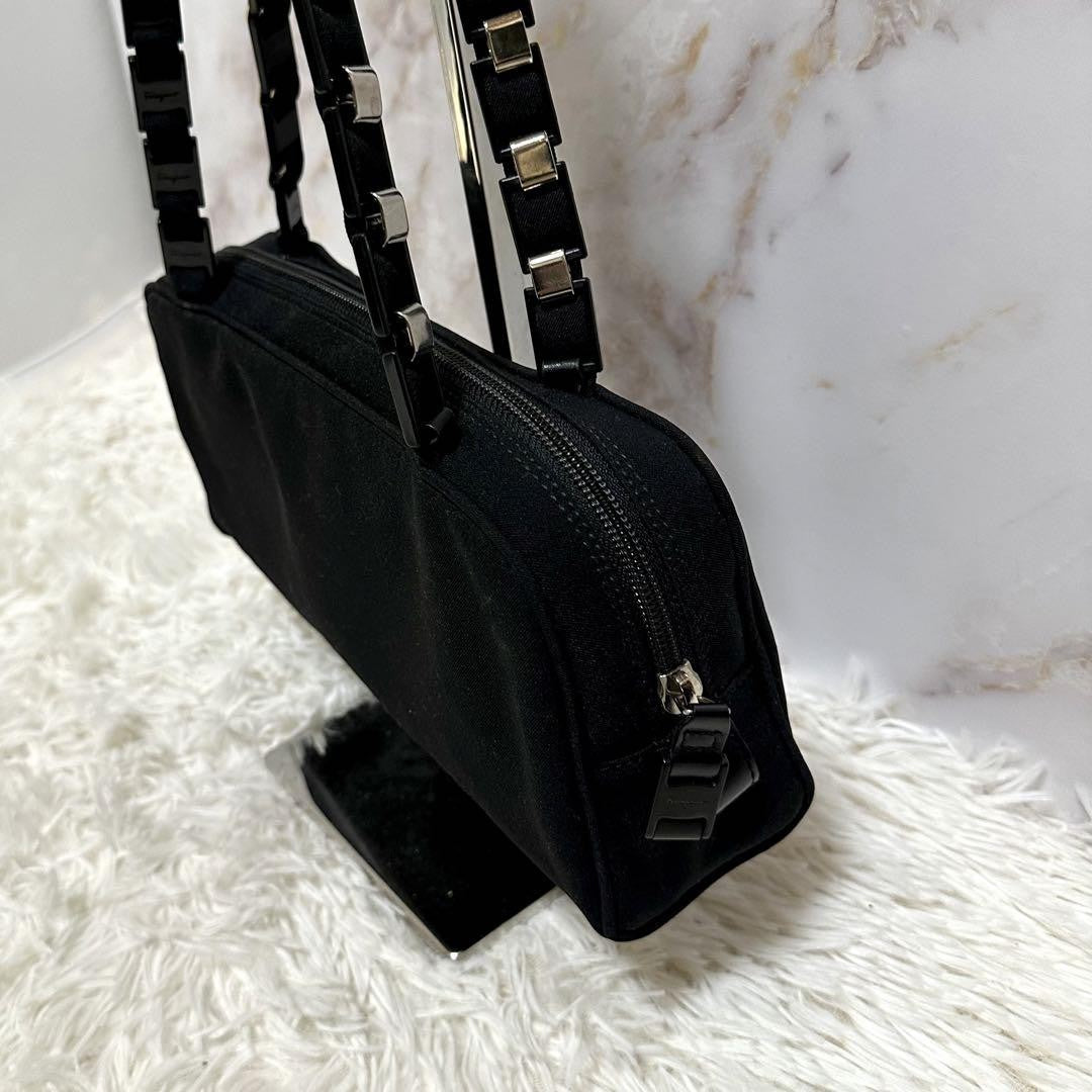 Salvatore Ferragamo VARA RIBBON Purse Shoulder bag Black Used Authentic Women's