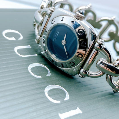 GUCCI 6400L Quartz Watch Wristwatch Black Silver Women's Authentic
