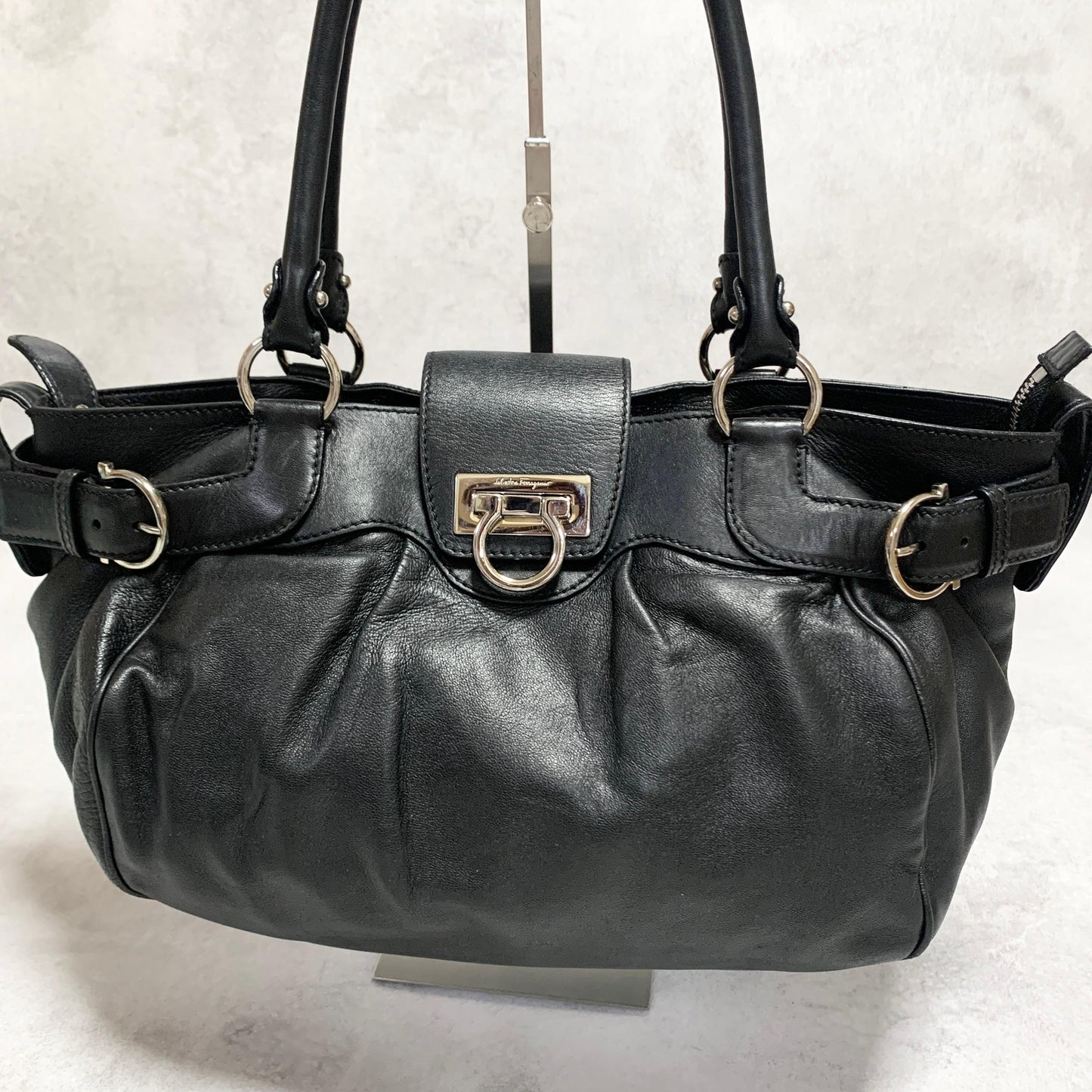 Salvatore Ferragamo Bag Gancini Hand Tote Purse Leather Black Silver Authentic