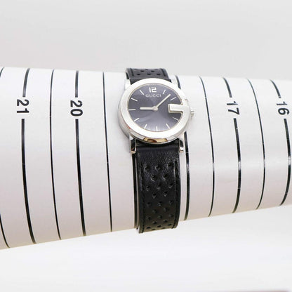 GUCCI 101L Quartz Watch Wristwatch Silver Black Women's Authentic
