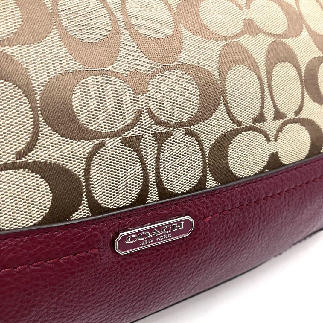 COACH Shoulder Bag Purse Signature Canvas Leather Beige Red Authentic