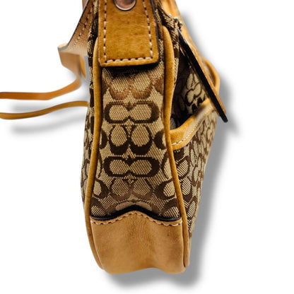 COACH Shoulder Bag Purse Signature Canvas Leather Beige Camel Authentic