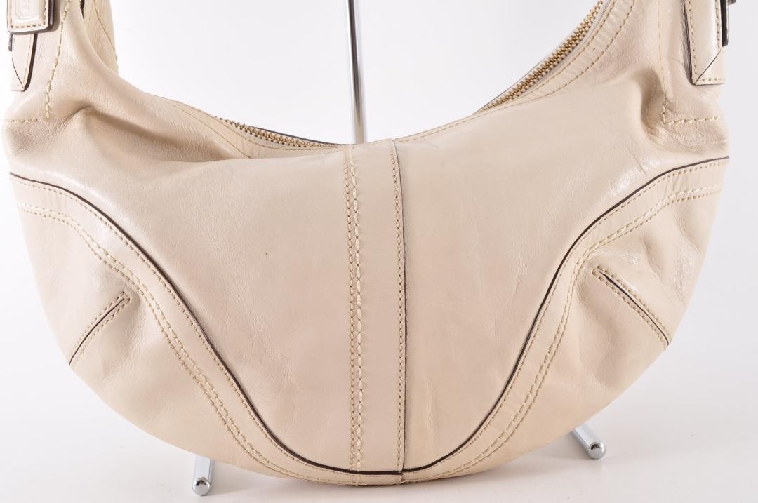 COACH Shoulder Bag Purse White Authentic